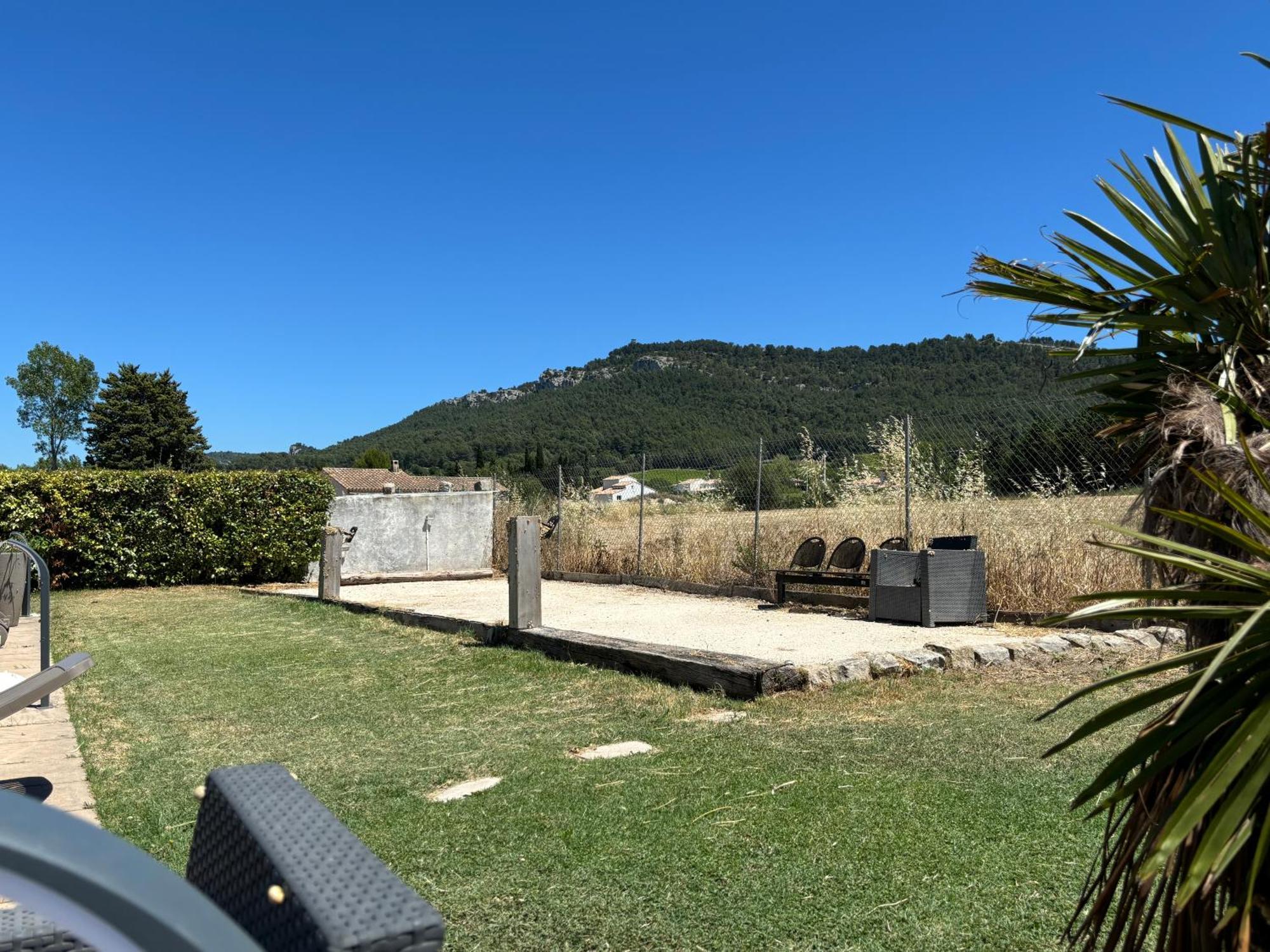 Appart. 4 Pers A 6 Kms De Cassis Avec Acces Piscine Roquefort-la-Bedoule Exterior photo